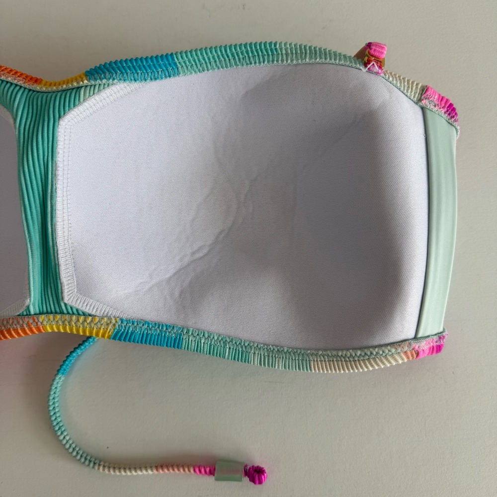 Trina Turk 25th Anniversary Bikini Size 14 Top / Size 10 Bottom READ DESCRIPTION - Picture 7 of 13